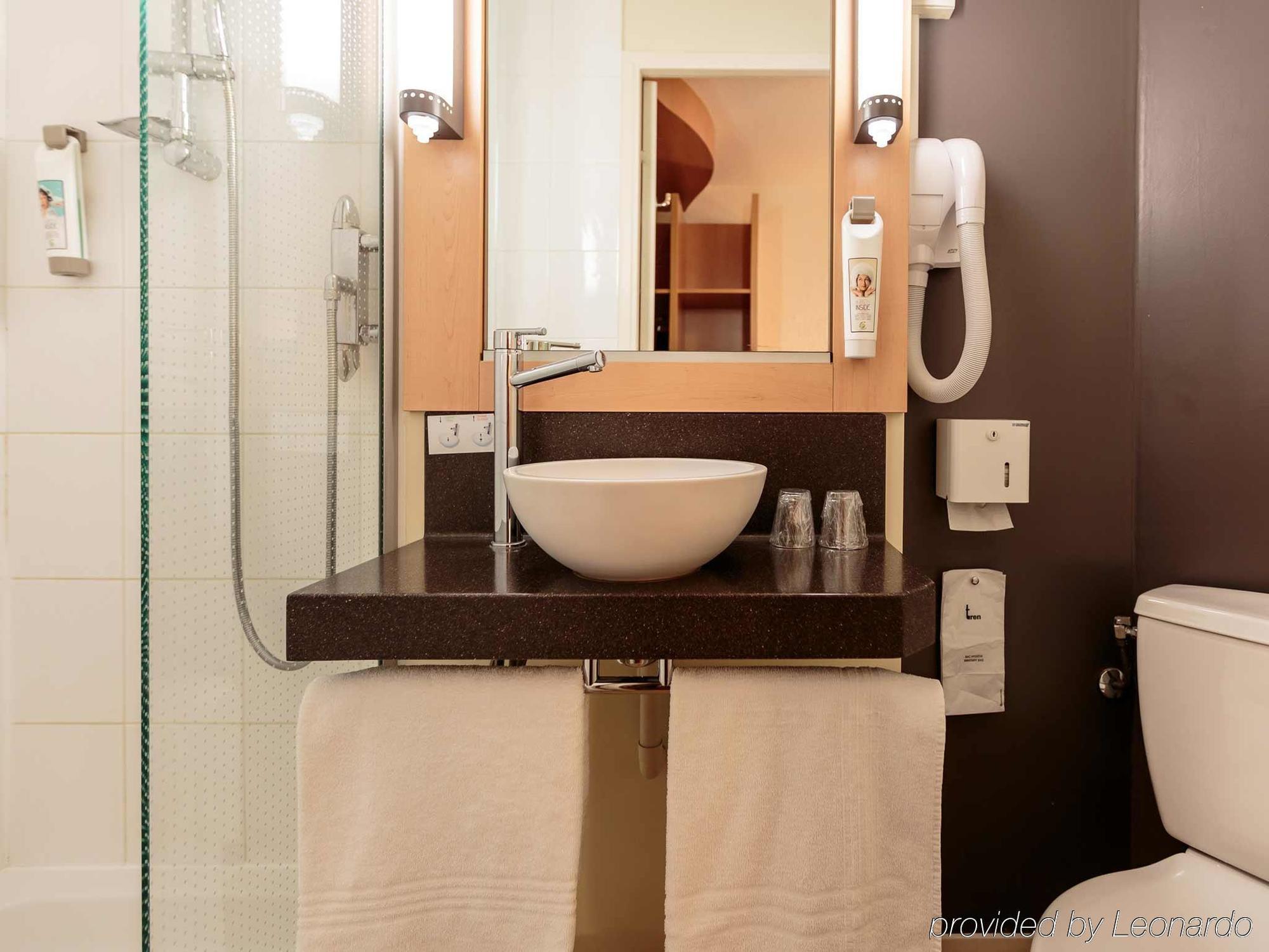 Ibis Clermont Ferrand Sud Herbet Zewnętrze zdjęcie