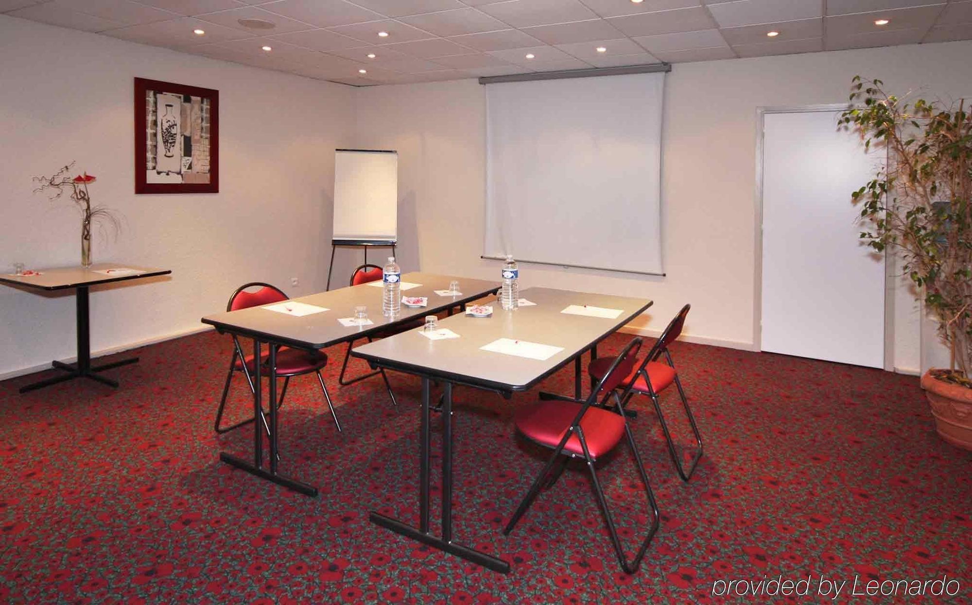Ibis Clermont Ferrand Sud Herbet Zewnętrze zdjęcie