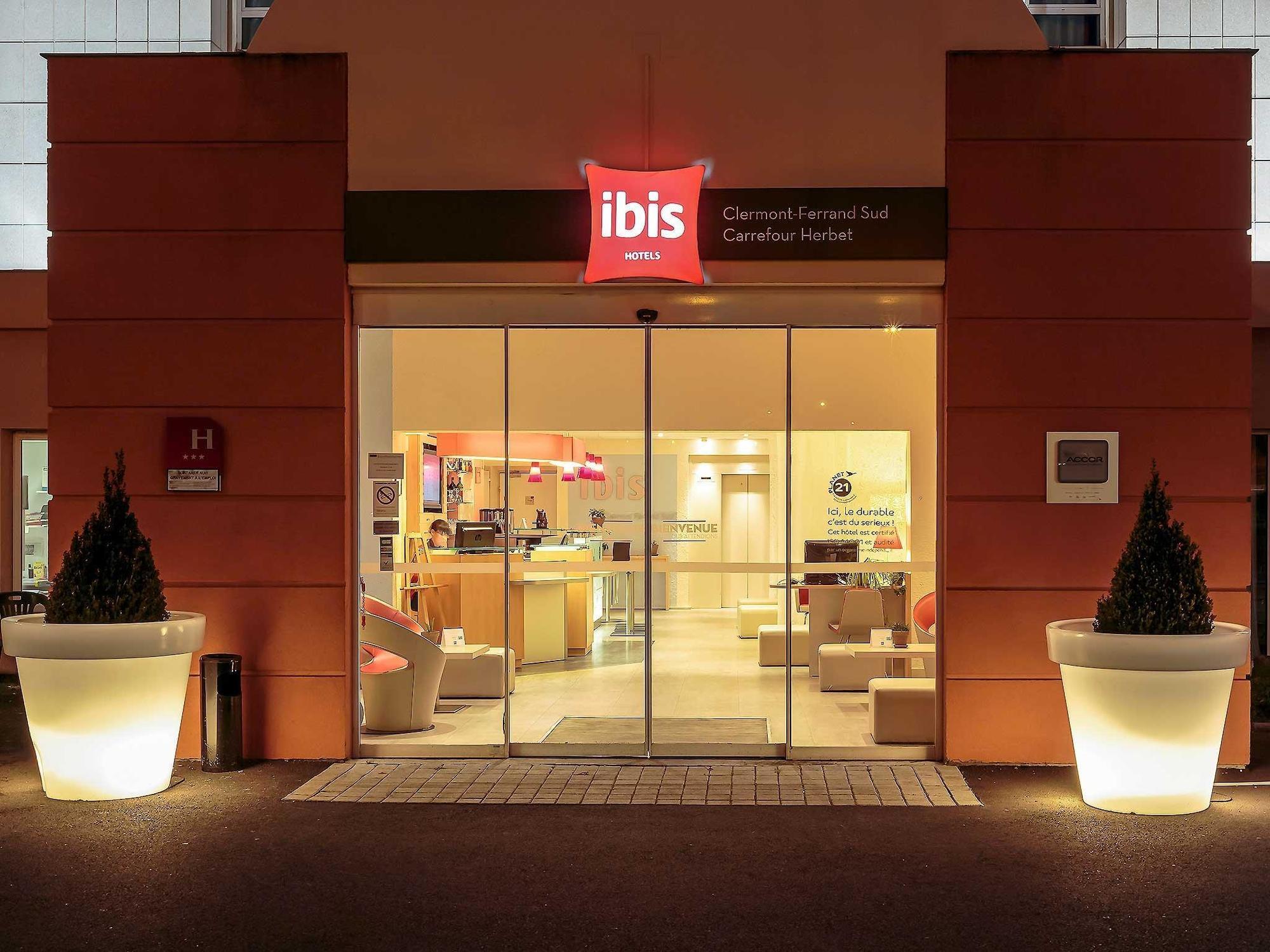 Ibis Clermont Ferrand Sud Herbet Zewnętrze zdjęcie